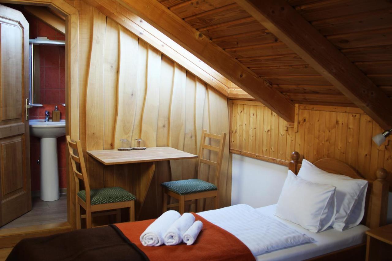 Tiszafa Vendeghaz Szentgal Hotell Exteriör bild